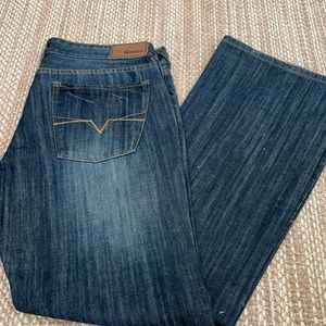 Guess jeans 👖 Montará